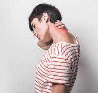  गर्दन दर्द के कारण, लक्षण और बचाव!