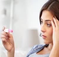 What are the causes of female infertility?