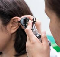 कान का ट्यूमर क्या है? कारण, लक्षण और इलाज | Ear Tumor in Hindi