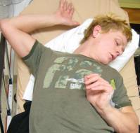 डायस्टोनिया क्या है? कारण, लक्षण और इलाज | What is Dystonia in Hindi