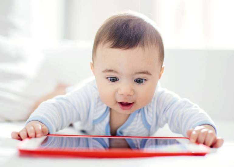 Early Parental Education for Limiting Screen Time in Childhood