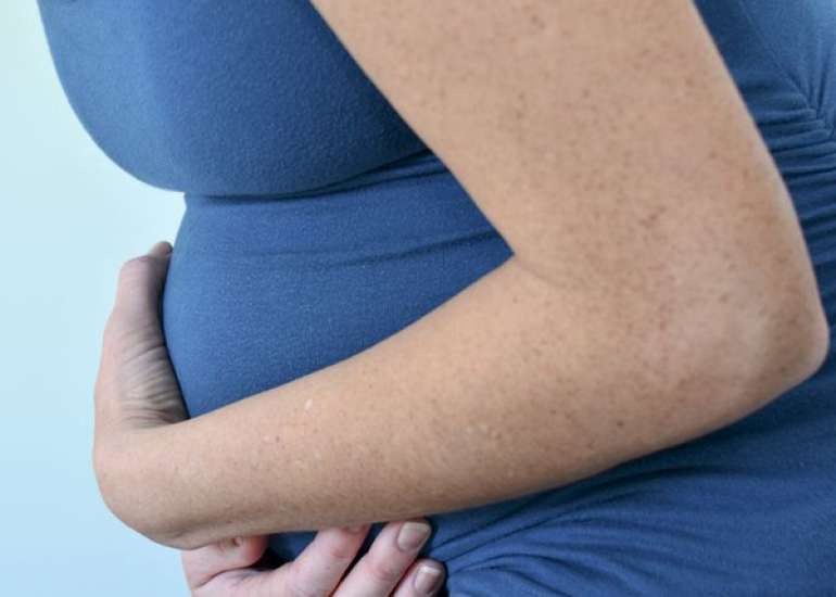 Rh-Isoimmunization in a Primigravida Skydiver