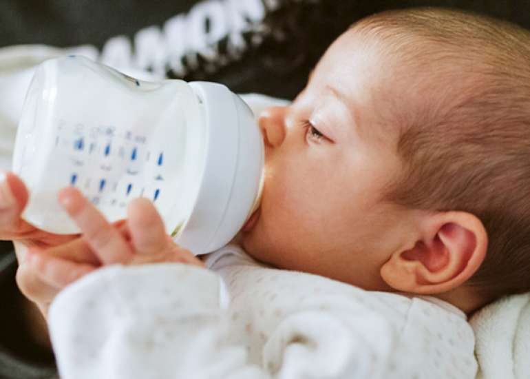 A Review On Gastroesophageal Reflux In Premature Neonates