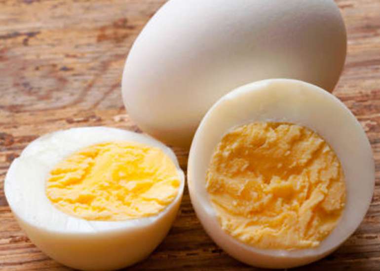 Can I eat eggs every day?