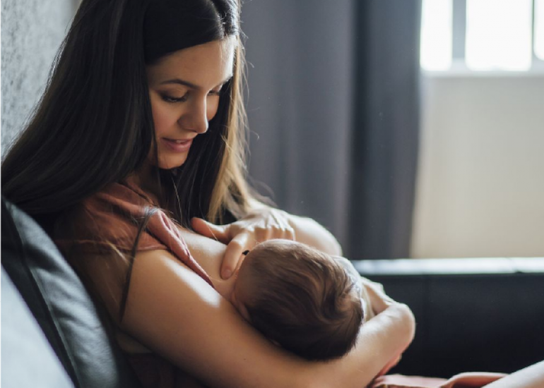 Does breastfeeding reduce postpartum depression?