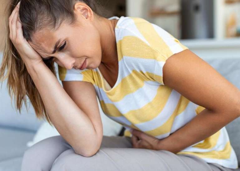 कार्यात्मक अपच क्या है? कारण, लक्षण और इलाज | Functional Dyspepsia in Hindi