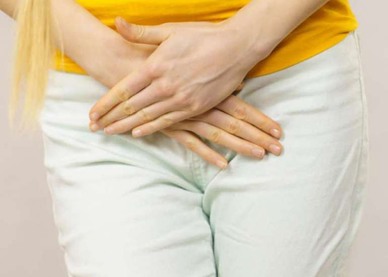 How long is it safe to hold your urine?