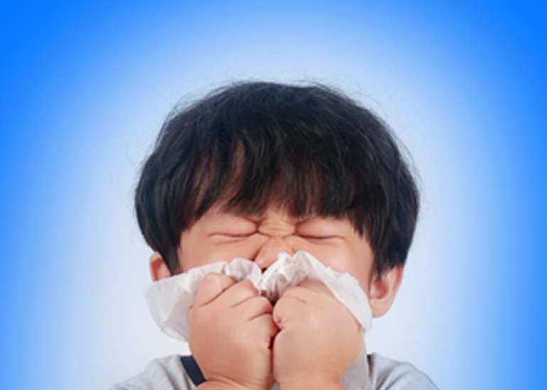 My 4-year old, often suffers from a runny nose and sneezing. Is there a medication which can prevent this?