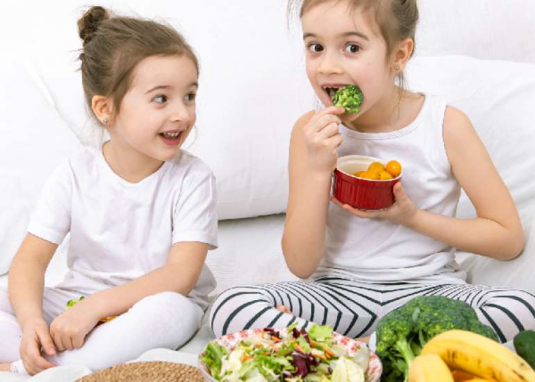 CHILD NUTRITION: PROVIDE LONG-TERM HEALTH BENEFITS TO YOUR CHILD BY ENSURING PROPER CHILDHOOD NUTRITION