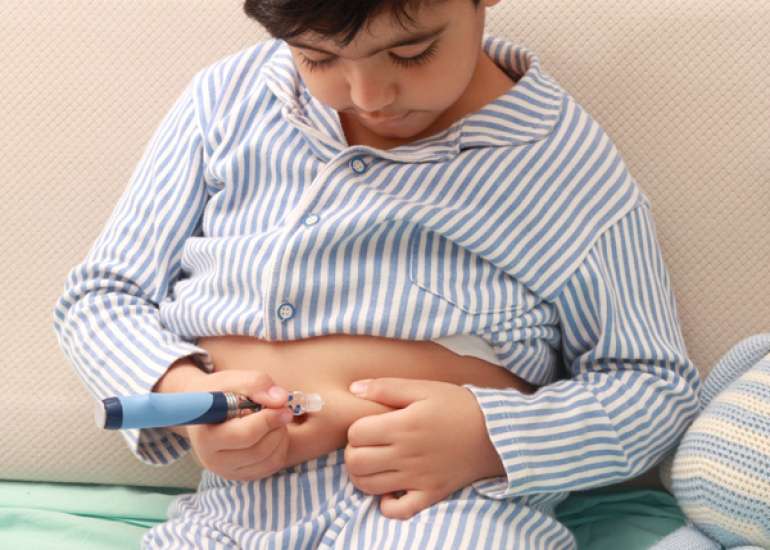 Peripheral edema in a child with insulin-dependent diabetes mellitus