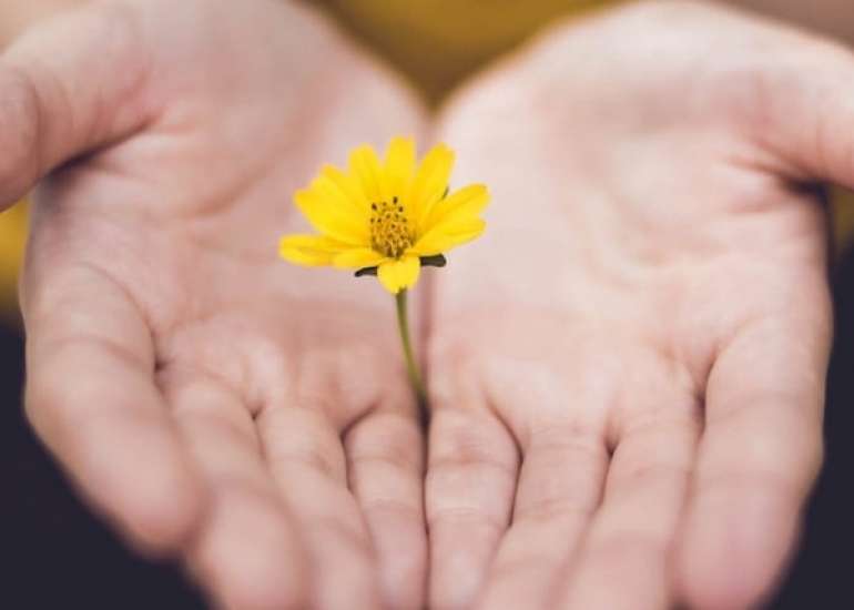 Should we never go empty hand?