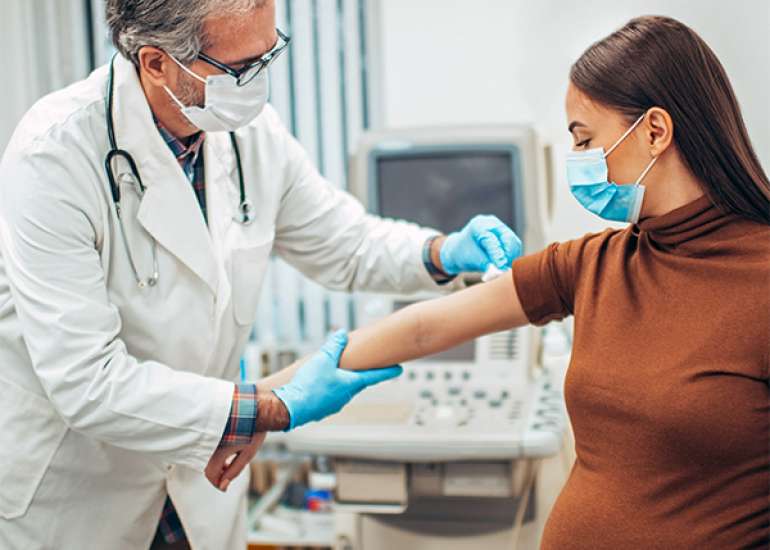 The historical aspects of vaccination in pregnancy