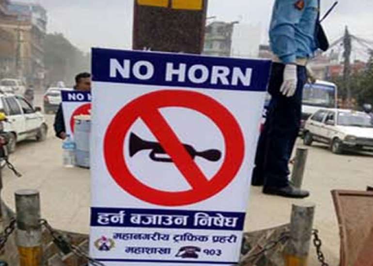 What is the status of schools and silence zones in Delhi? 