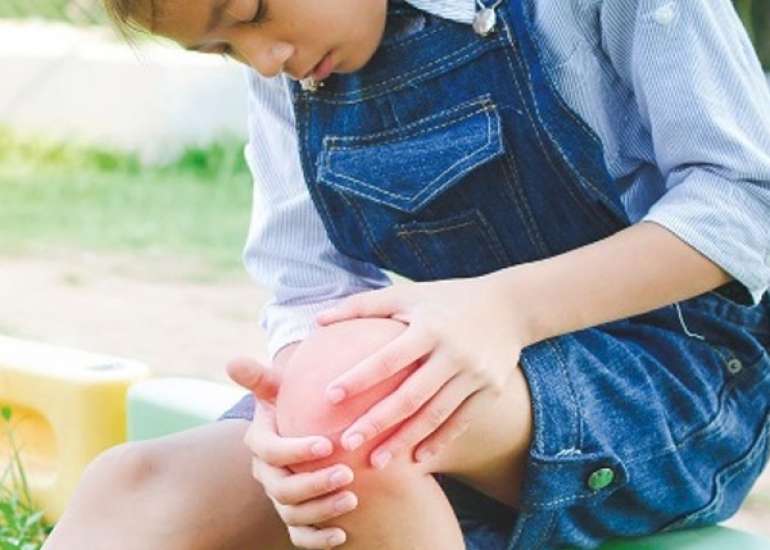 What Causes Arthritis in Children?