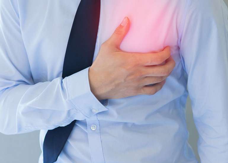 What are reversible cardiac risk factors?