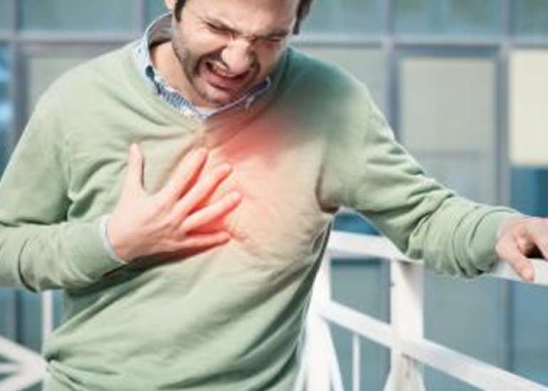 Which is the earliest age to present for a patient age with acute MI?