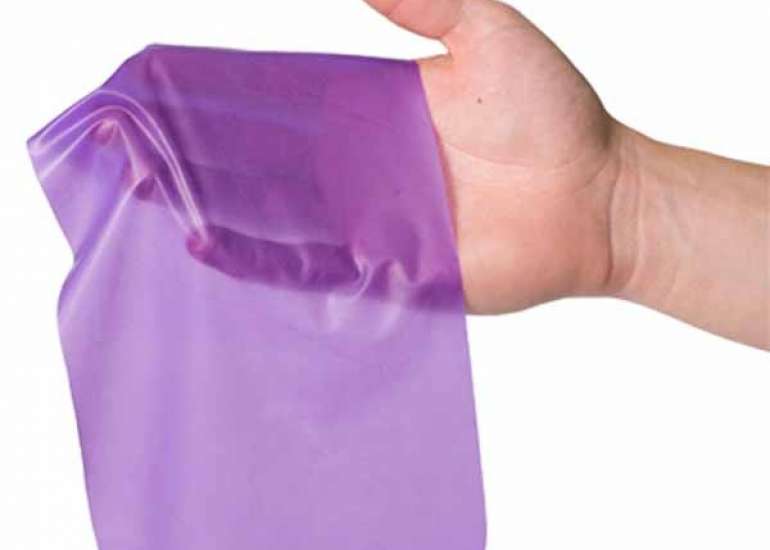 मुंह का कंडोम – कैसे और क्यों करें इस्तेमाल? सब जाने | Dental Dam Mouth Condom in Hindi