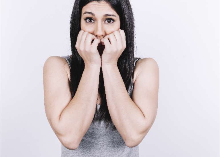 एंग्जायटी डिसऑर्डर या एंग्जायटी  क्या है, लक्षण,कारण और उपचार