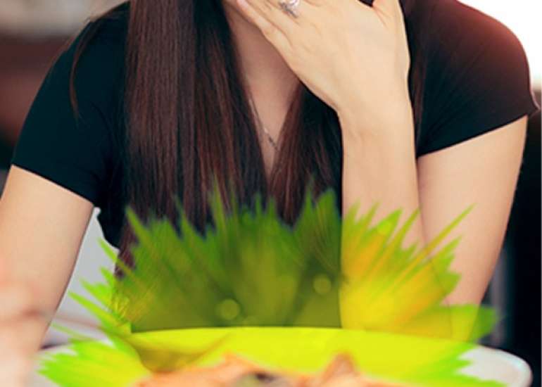 फूड पॉइजनिंग, लक्ष्ण, प्रकार, बचाव और उपचार | Food Poisoning in Hindi