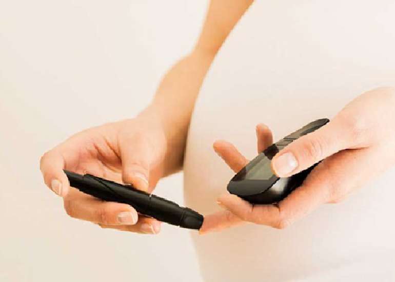 History of preeclampsia, gestational diabetes mellitus, and the risk of cardiovascular disease