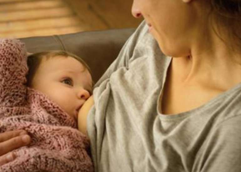 Benefits of Breastfeeding In Hindi | स्तनपान के होते हैं ये फायदे