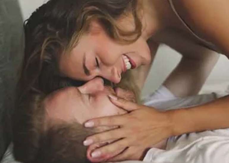 ओरल सेक्स क्या है? कैसे करें और किन बातों का ध्यान रखें ? सब जाने 