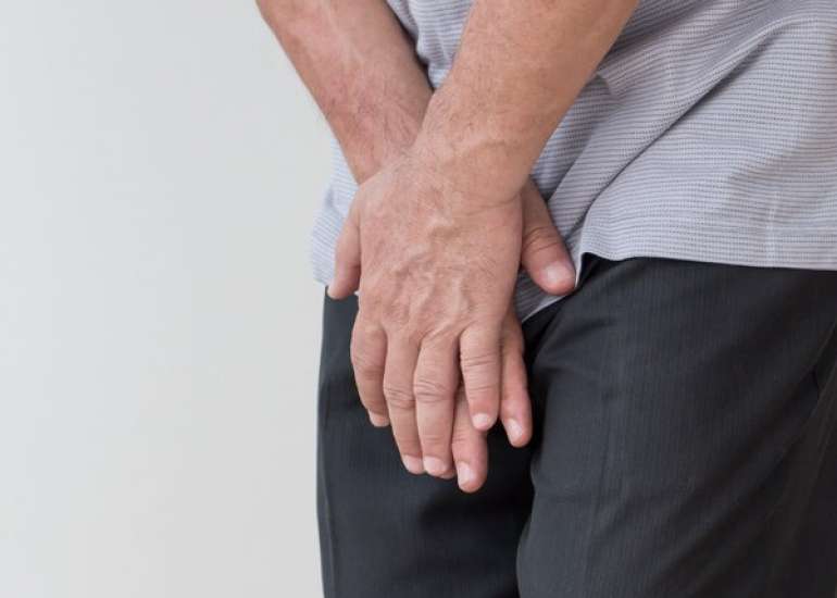 फिमोसिस क्या है? कारण, लक्षण और इलाज | Phimosis in Hindi