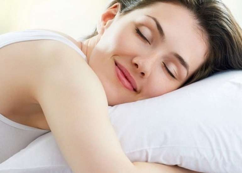 सोना हमारे लिए जरूरी, लेकिन कैसे लें बेहतर नींद | अच्छी नींद कैसे लें