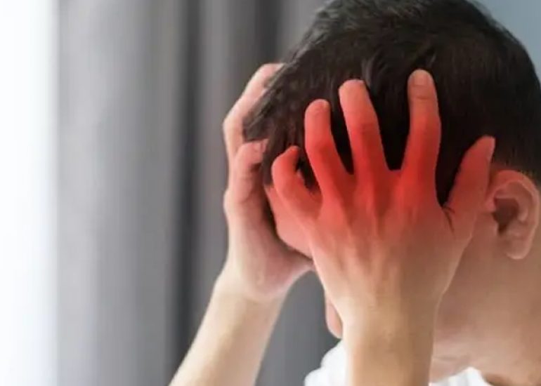 एन्सेफलाइटिस क्या है? कारण, लक्षण और इलाज | What is Encephalitis in Hindi