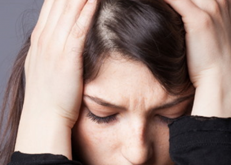 अलगाव चिंता क्या है? कारण, लक्षण और इलाज | What is Separation Anxiety in Hindi