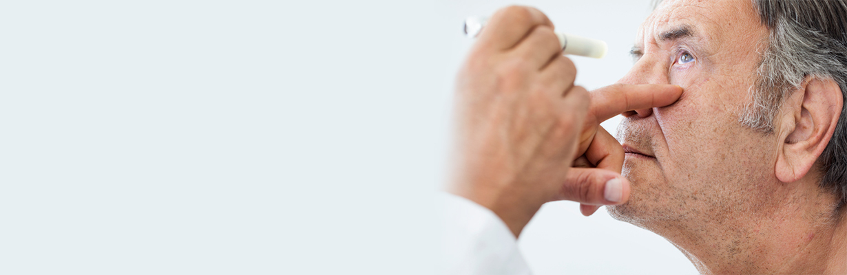 What are the common symptoms of a retinal disease?