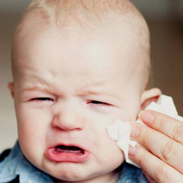 How long can a baby suffer with a discharge from the nose?