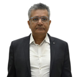 DR.MANISH GAUR