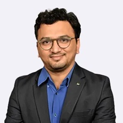 DR.UDAY DIPAKRAO GAJARE