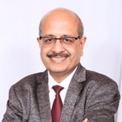 DR.MANISH BHATNAGAR